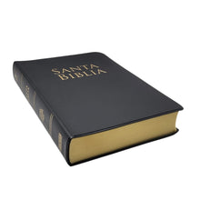 Cargar imagen en el visor de la galería, BIBLIA RVR1960 LETRA GRANDE TAMAÑO MANUAL (TAPA VINILO COLOR NEGRO)