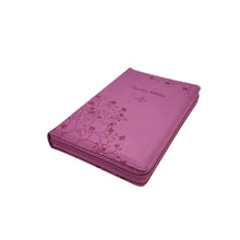 Cargar imagen en el visor de la galería, BIBLIA RVR1960 TAMAÑO PERSONAL LETRA GRANDE CON ÍNDICE Y CIERRE (TAPA IMITACIÓN PIEL- COLOR ROSADO)