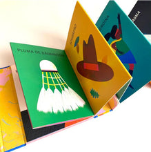 Cargar imagen en el visor de la galería, En el aire. Leporello del cielo - Natasha Durley