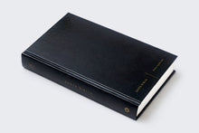 Cargar imagen en el visor de la galería, BIBLIA RVR1960 PREMIO Y REGALO LETRA GRANDE (TAPA DURA)
