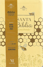 Cargar imagen en el visor de la galería, BIBLIA RVR1960 LETRA GRANDE - ABEJA (TAPA IMITACIÓN PIEL)
