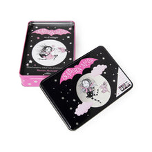 Cargar imagen en el visor de la galería, Cofre Isadora Moon - Harriet Muncaster
