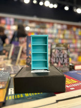 Cargar imagen en el visor de la galería, Librero pequeño decorativo sin puerta - celeste
